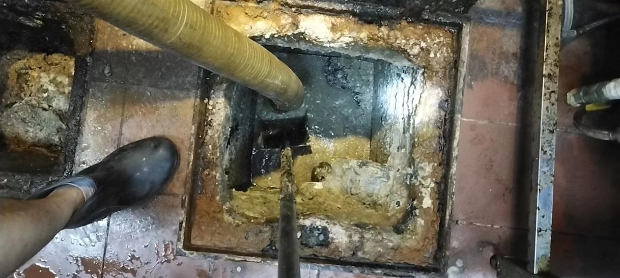 和县污水池清理一般都有毒气，怎么预防中毒呢？